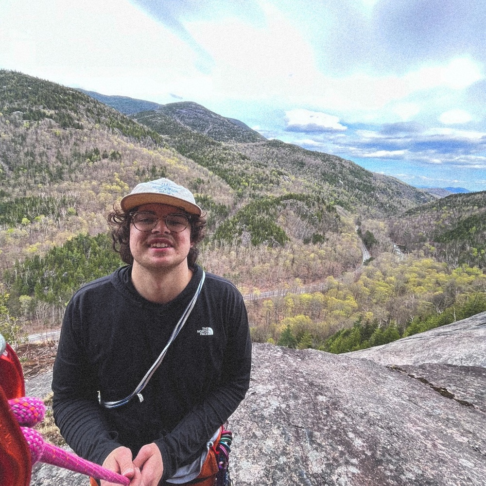 Meet your Posher, Zachary